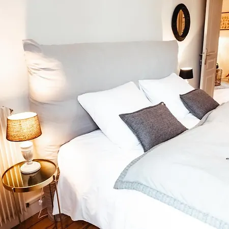 Les D 'agnes - Carmen * オンフルール